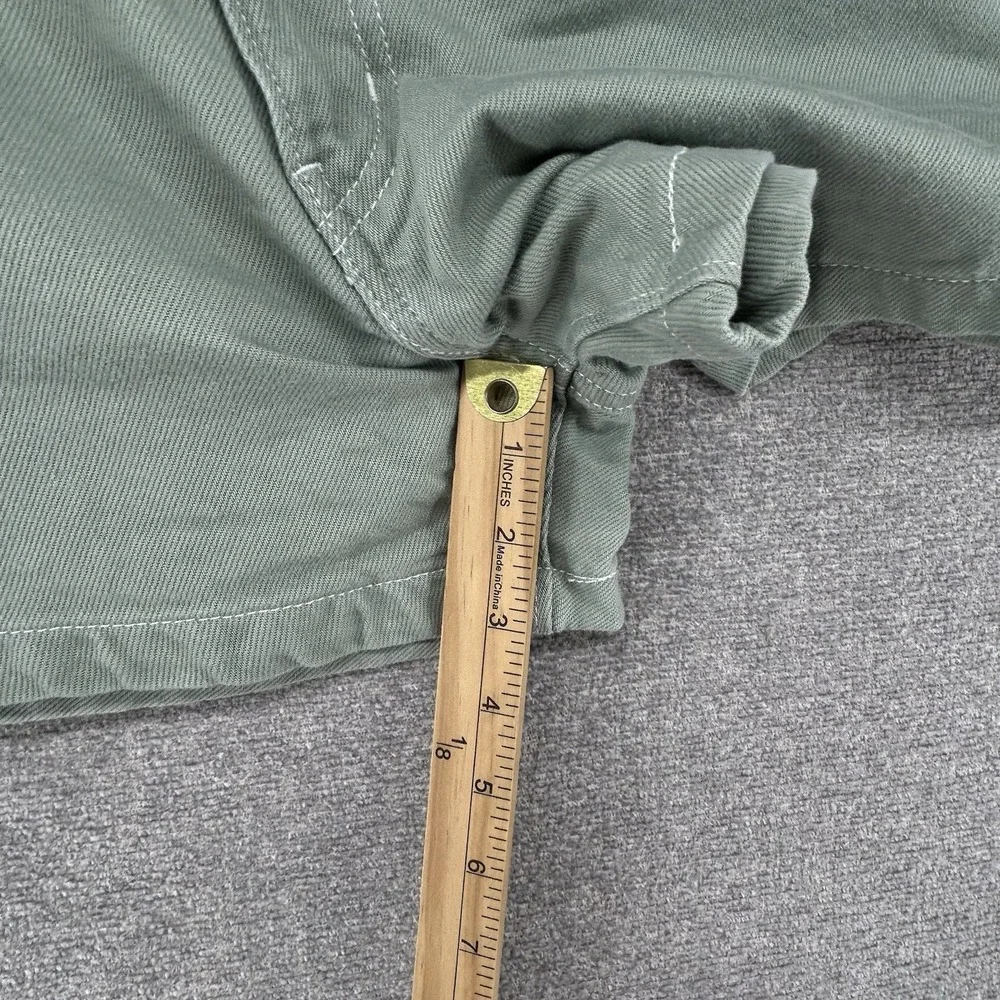 Levi's High Waist Mom Shorts Women Size 26 Green Casual Summer - Picture 8 of 9
